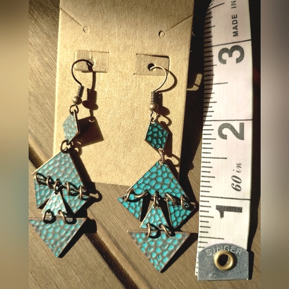 Sculptural, Triangular Tiered Copper tone Dangle Earrings - Picture 11 of 11